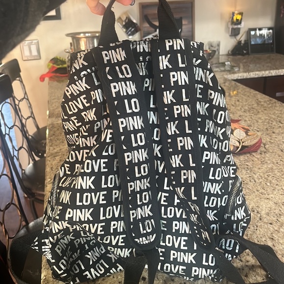 Mint condition Victoria’s Secret pink vintage backpack - Picture 4 of 8